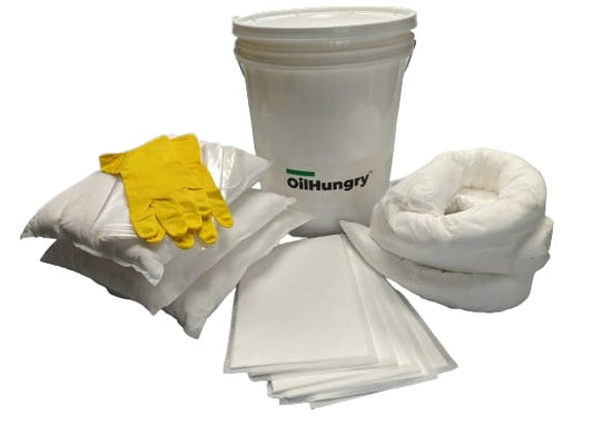 OilHungry - Bag Oil Spill Kit, 5 Oil-Only Absorbent Pads, 3 Oil-Only Absorbent Pillows, 2 Oil-Only Absorbent Socks 3"x4', Disposal Bags, and Nitrile Gloves - OilHungry